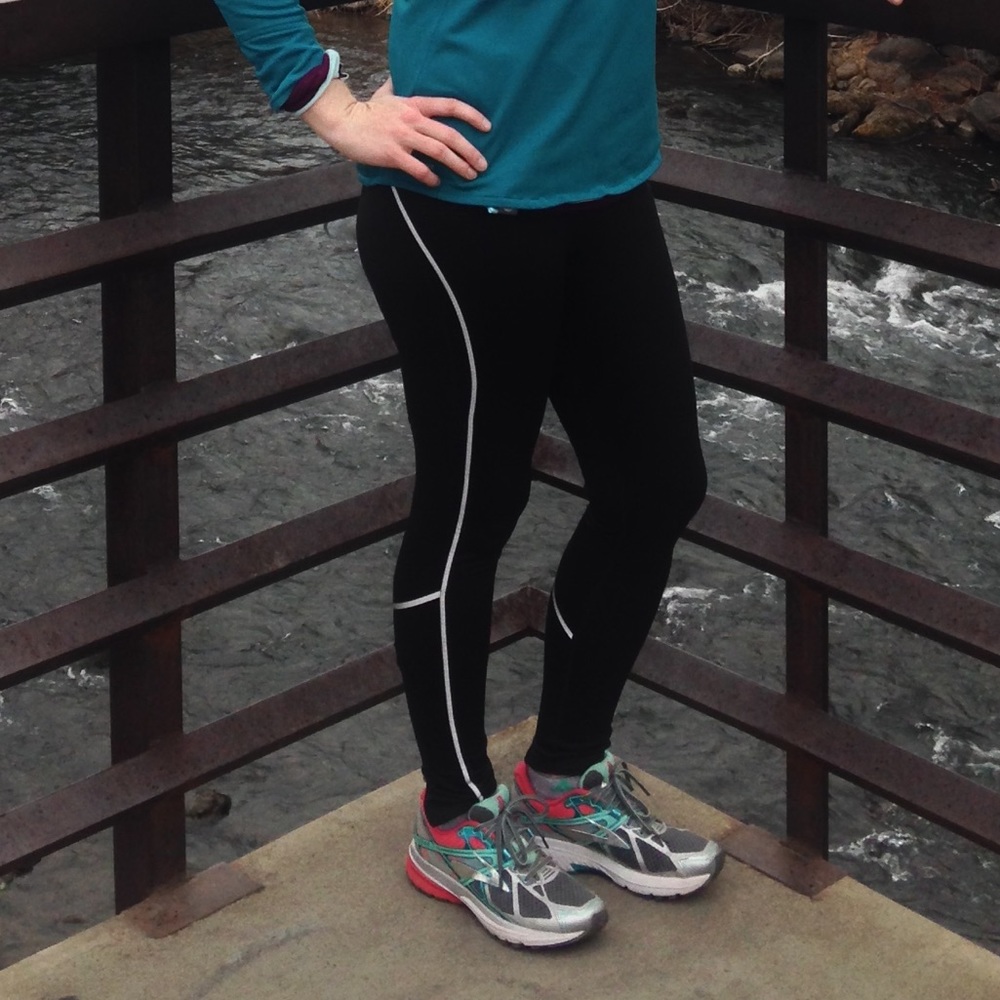 saucony running tights